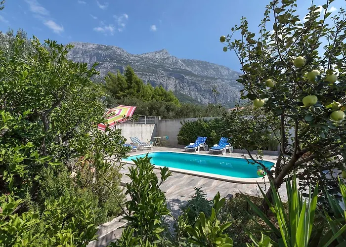 Vele Makarska