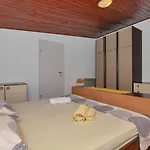 Vele Apartament Makarska
