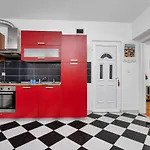 Vele Apartament Makarska